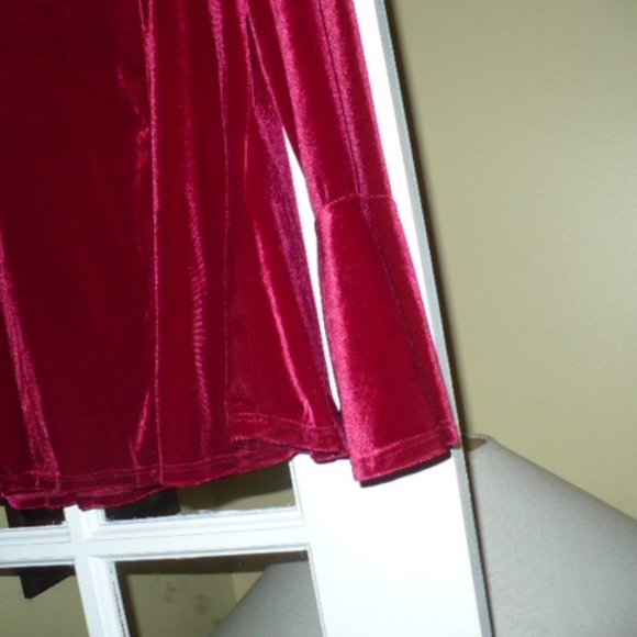 Guillaume two piece red velvet suit - Picture 1 of 3